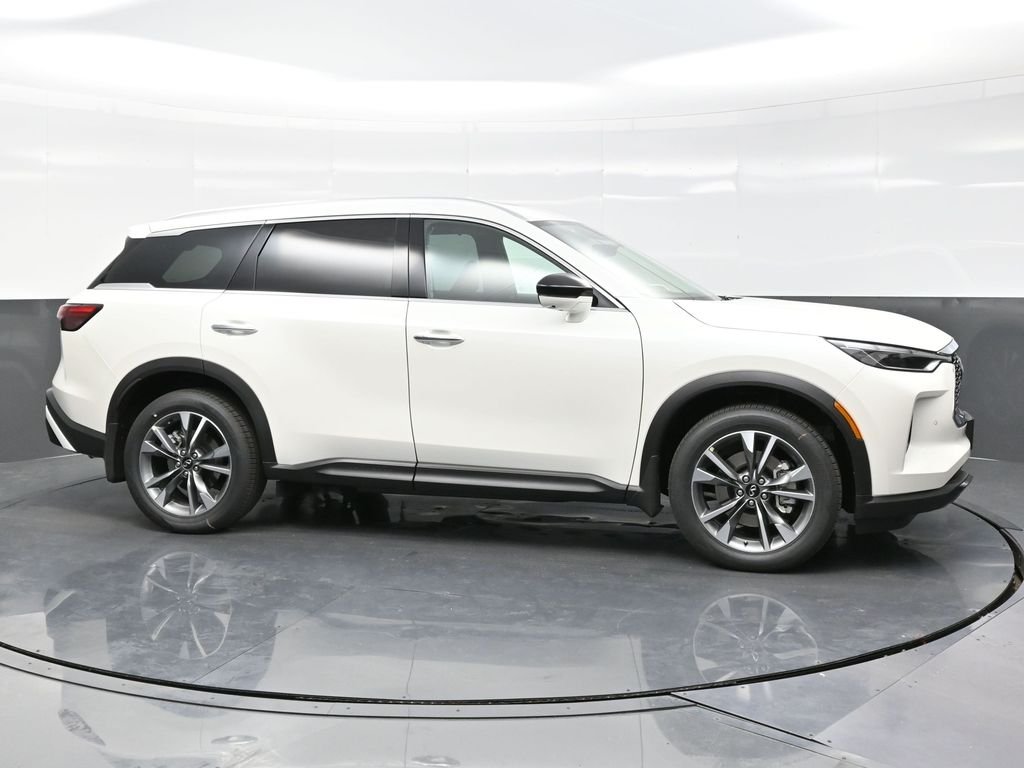 2025 INFINITI QX60 LUXE - Photo 8