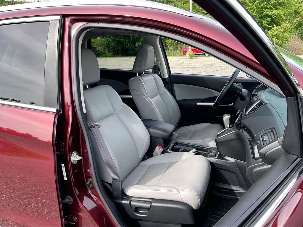 Certified Used 2016 Red Honda EX-L image 11