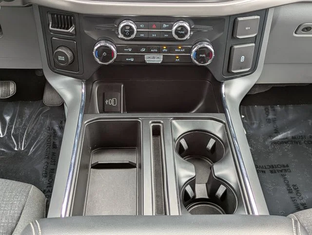 New 2026 Blue Ford XLT image 18