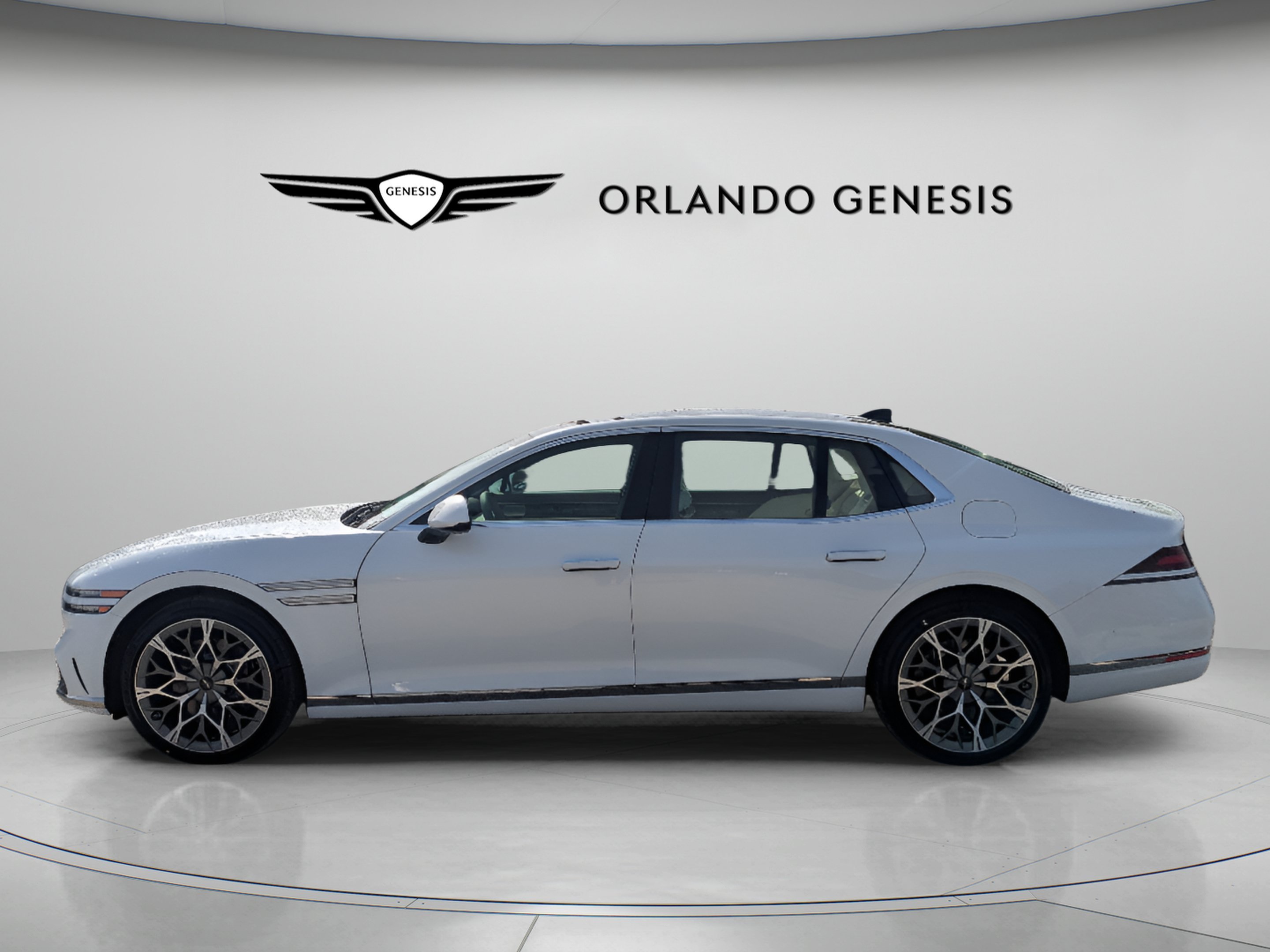 New 2026 Uyuni White Genesis 3.5T e-SC image 5