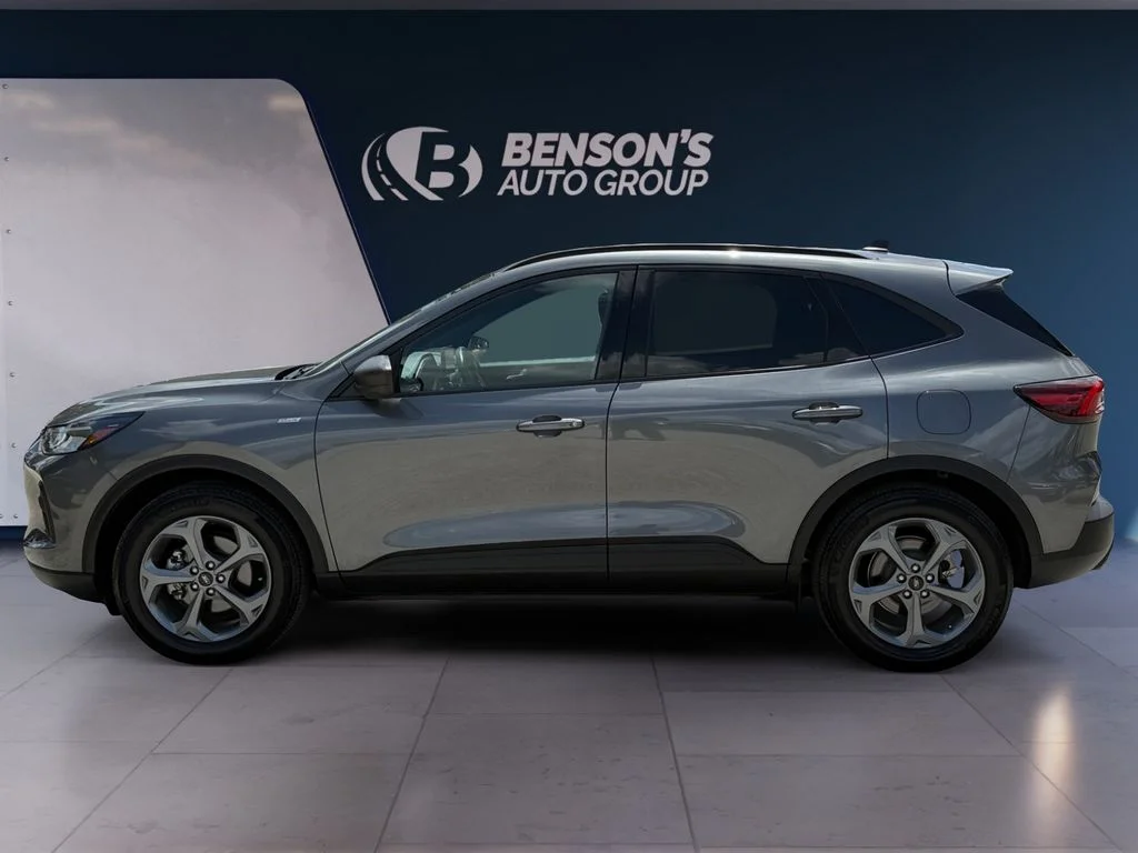 Used 2025 Gray Ford ST-Line image 2