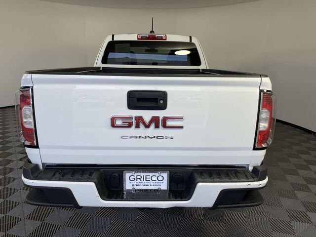 Used 2022 White GMC Elevation Standard image 7