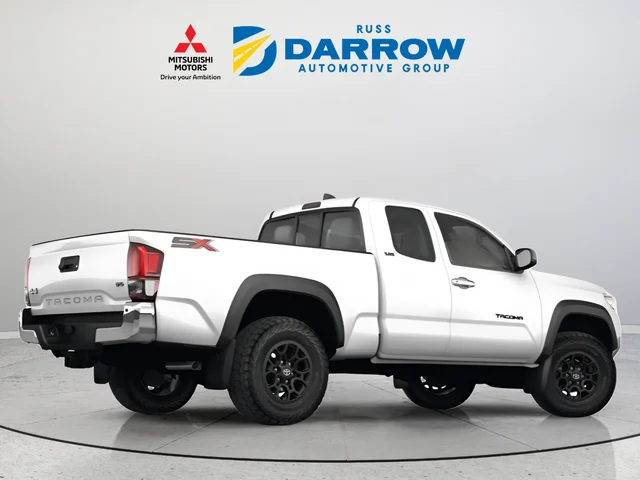 Used 2023 White Toyota SR5 image 7