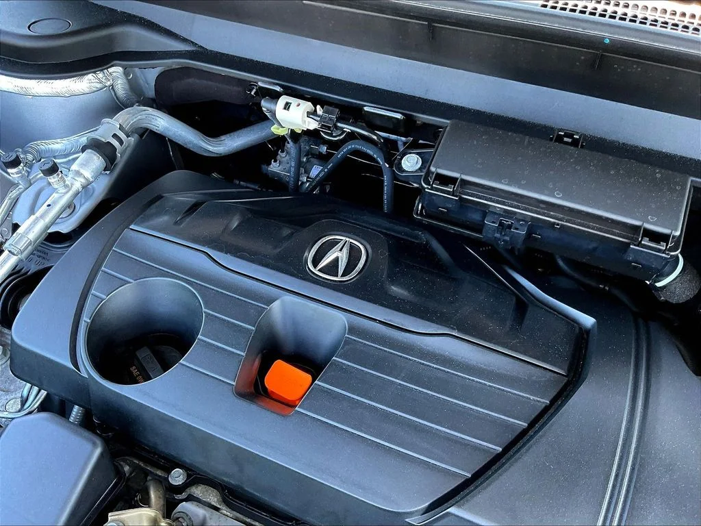 Used 2023 Lunar Silver Metallic Acura Technology Package image 30