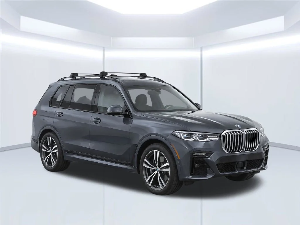 Used 2020 Gray BMW xDrive40i image 2