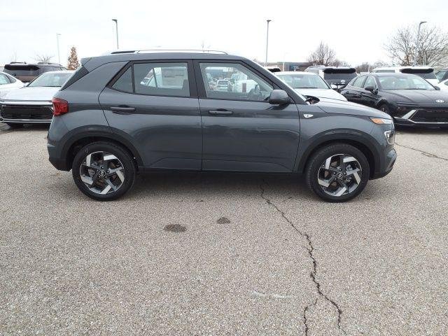 New 2026 Gray Hyundai SEL image 5