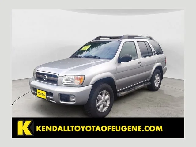 2002 Nissan Pathfinder SE 4X4 4AT's photo