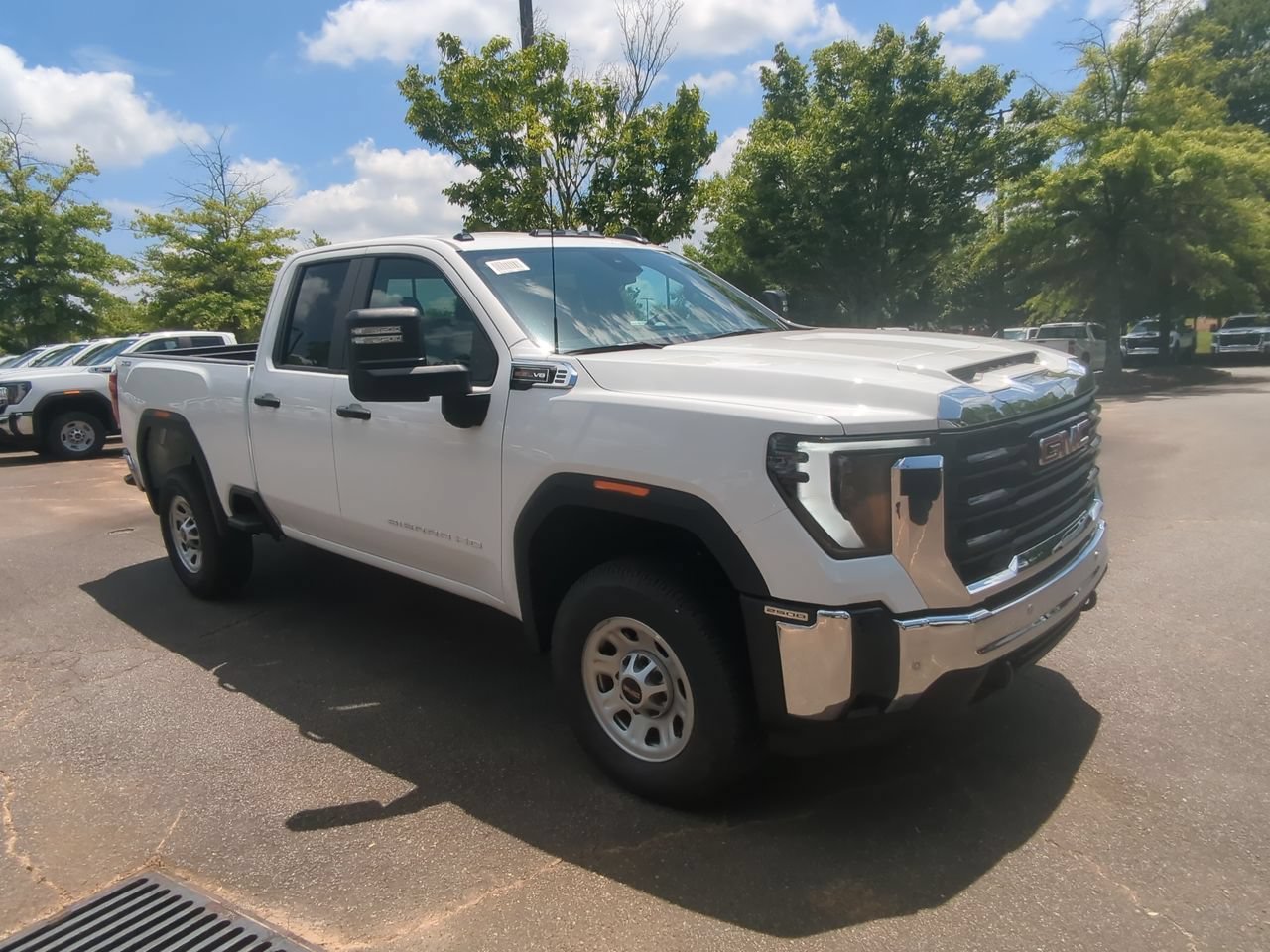 2026 GMC Sierra 2500HD Pro - Photo 2
