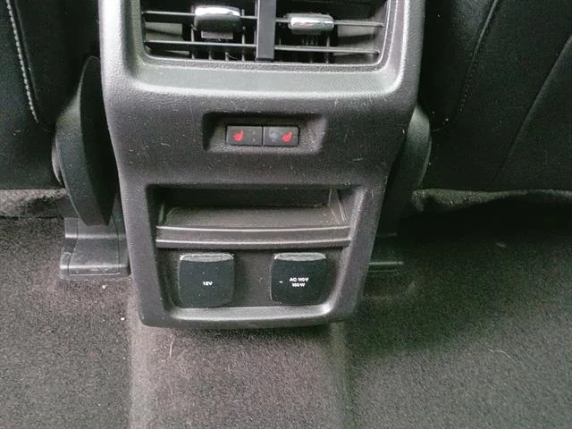 Used 2016 Magnetic Ford Titanium image 16