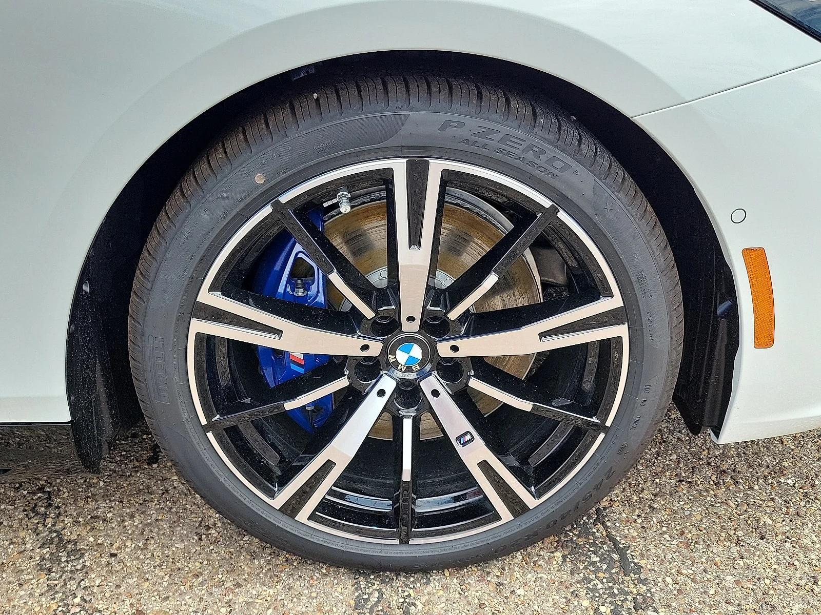New 2026 Alpine White BMW xDrive All-Wheel Drive image 7