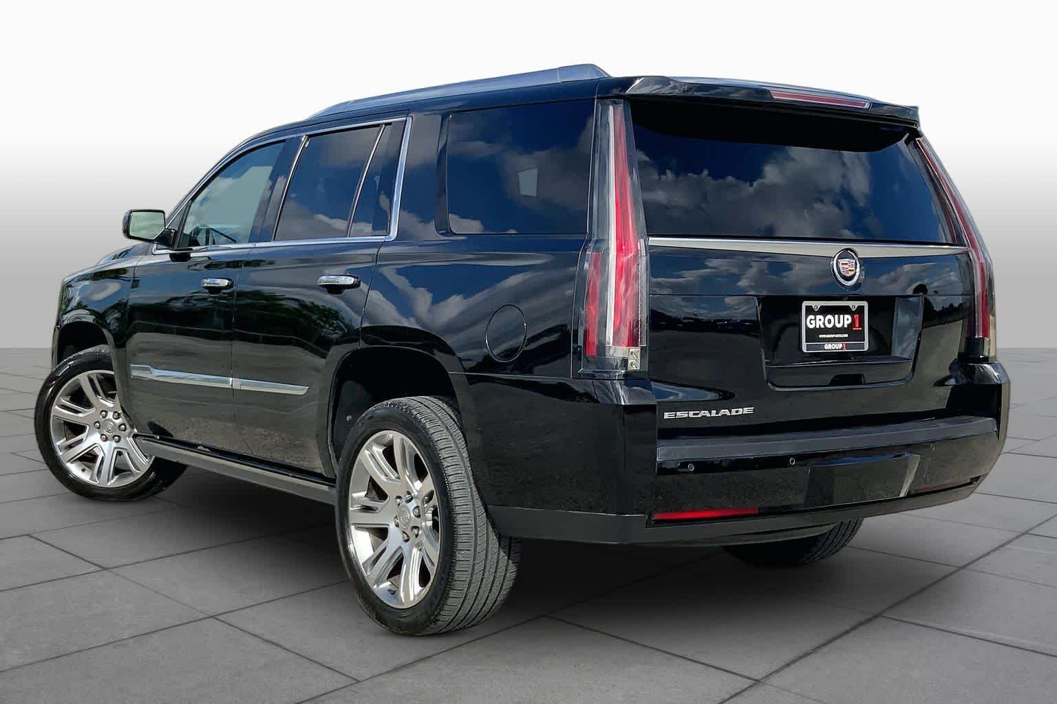 Used 2015 Black Raven Cadillac Premium image 12