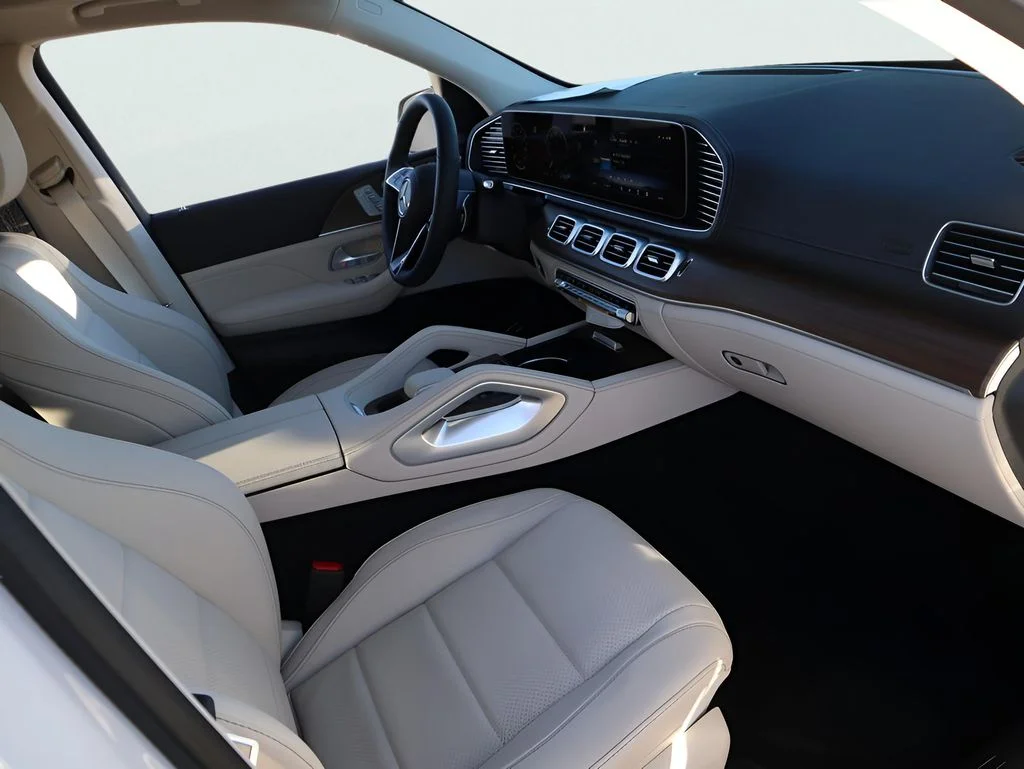 New 2026 MANUFAKTUR Moonlight White Metallic Mercedes-Benz GLE 350 image 15