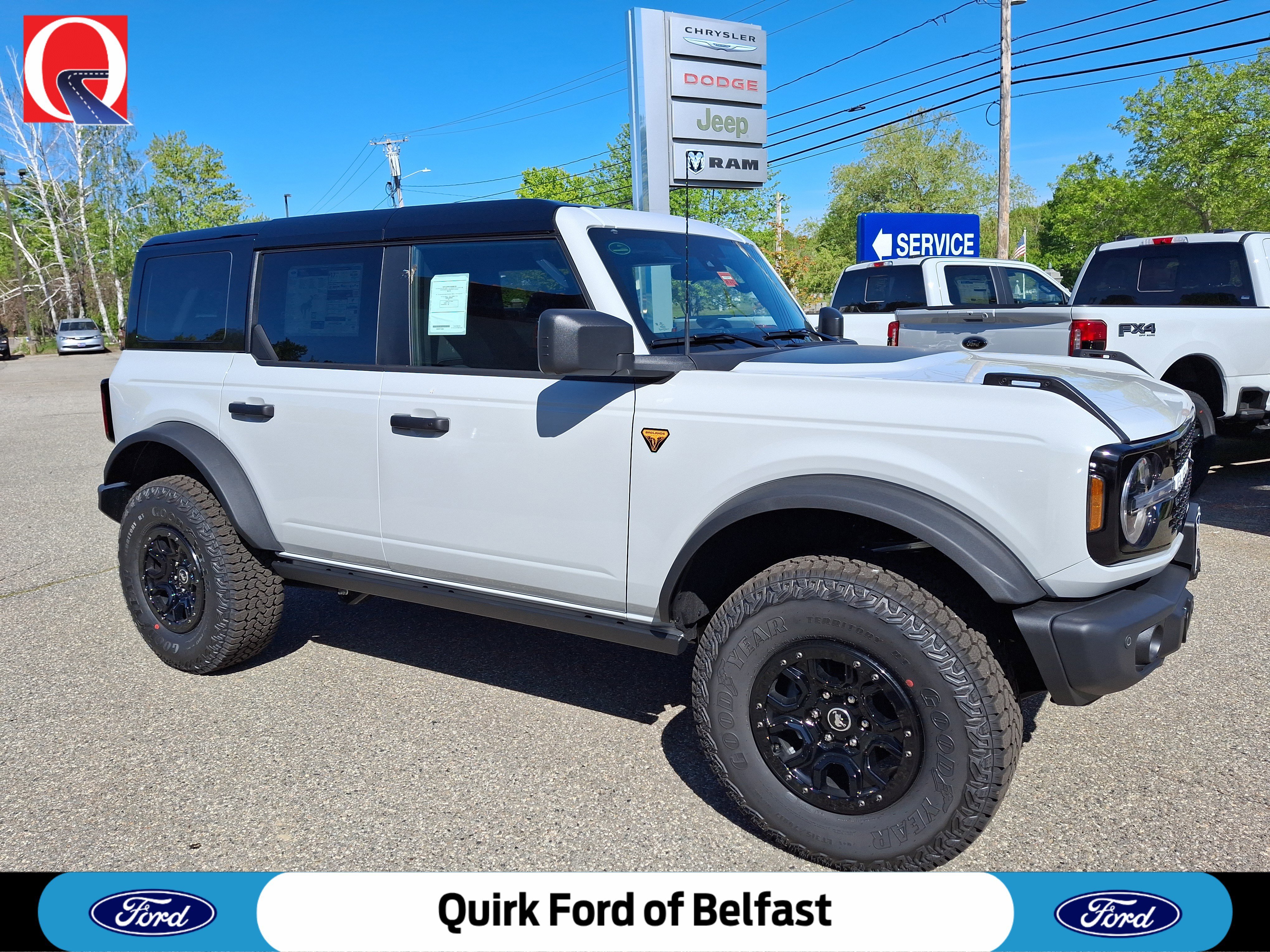 New 2026 Avalanche Gray Ford Badlands® image 1