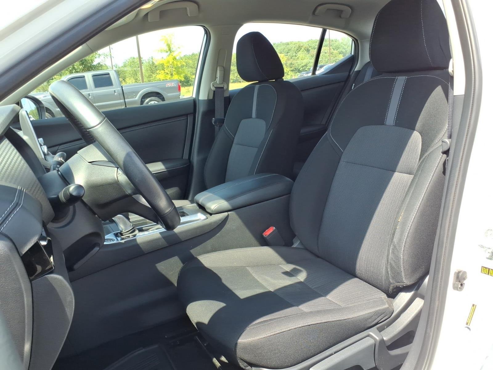 Used 2022 Fresh Powder Nissan SV image 16