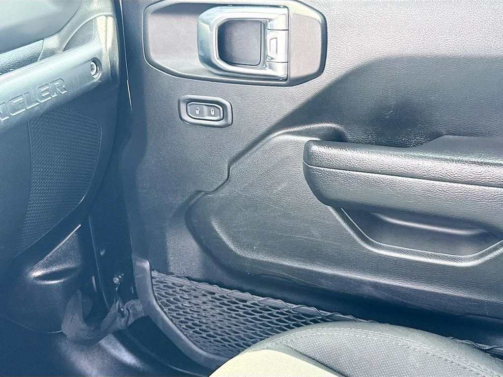 Used 2022 Black Jeep Unlimited Sport S image 24