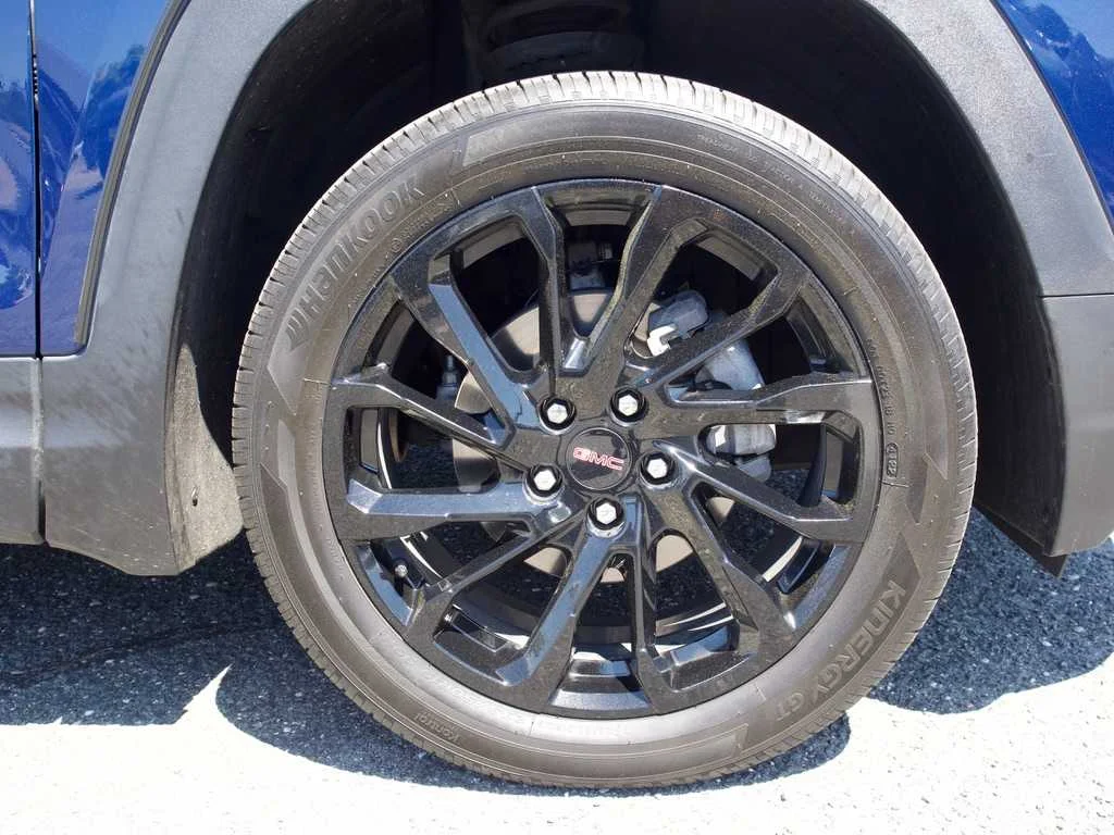 2023 GMC Terrain SLT - Photo 15