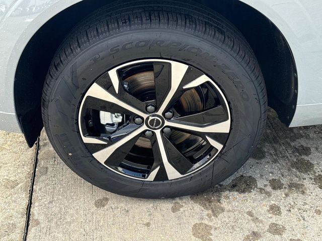 2026 Volvo XC60 Core