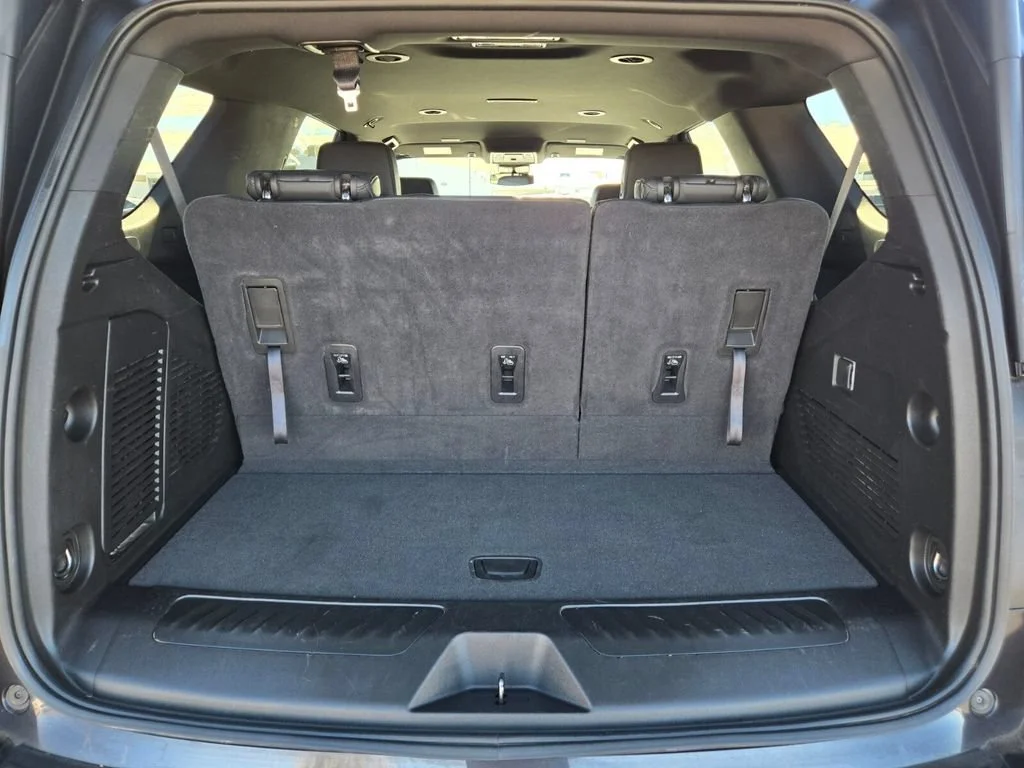 Used 2025 Dark Ash Metallic Chevrolet LT image 13