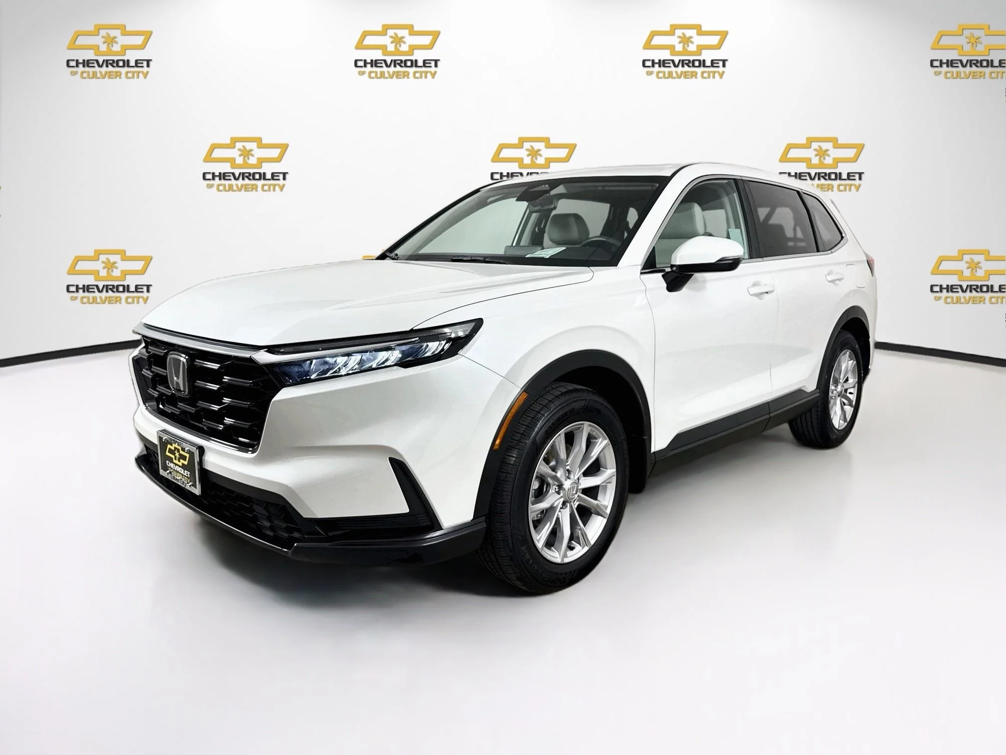 Used 2023 White Honda EX image 3
