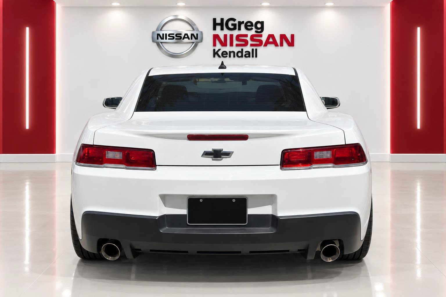 Used 2015 White Chevrolet 2LS image 6