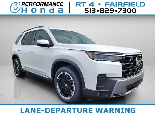 2026 Honda Pilot Touring AWD's photo