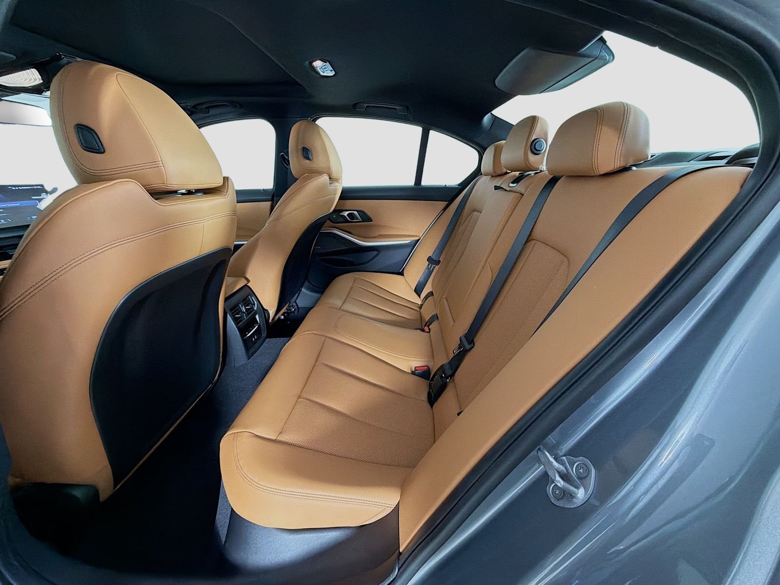 New 2026 Skyscraper Grey Metallic BMW 330i image 26
