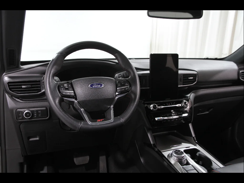Used 2023 Agate Black Ford ST image 7