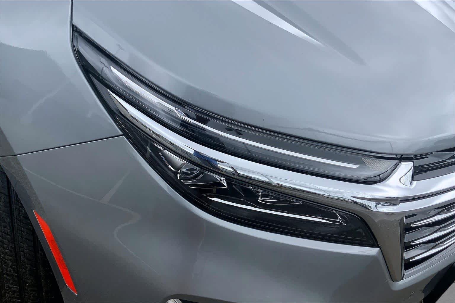 Certified Used 2024 Sterling Gray Metallic Chevrolet Premier image 28