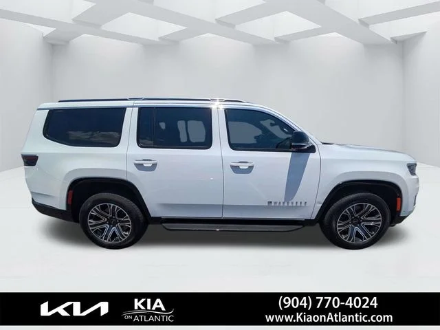 Used 2025 White Jeep Base image 2