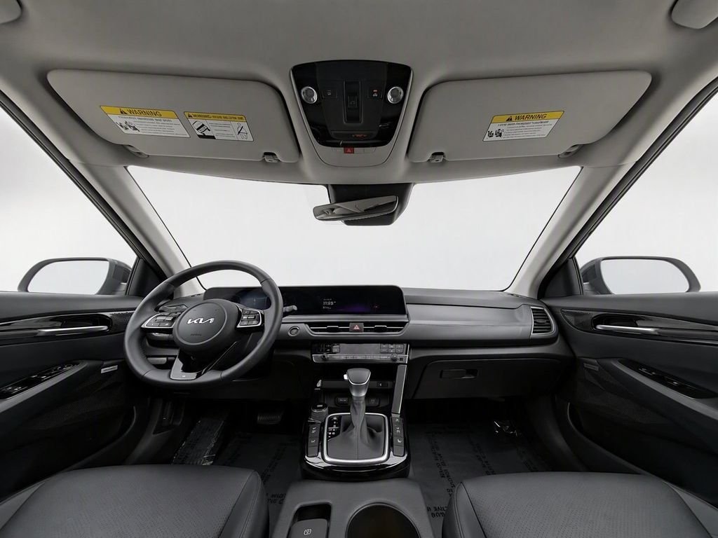 Used 2024 Fusion Black Kia SX image 22