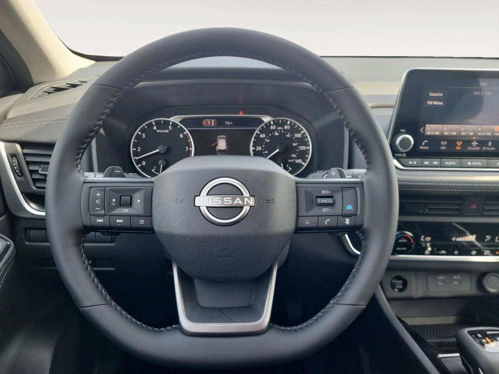 New 2026 Everest White Pearl Tricoat Nissan SV image 16