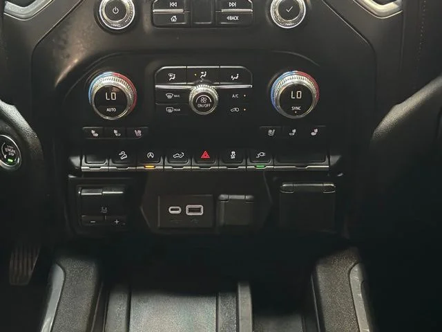 Used 2019 Pacific Blue Metallic GMC AT4 image 17