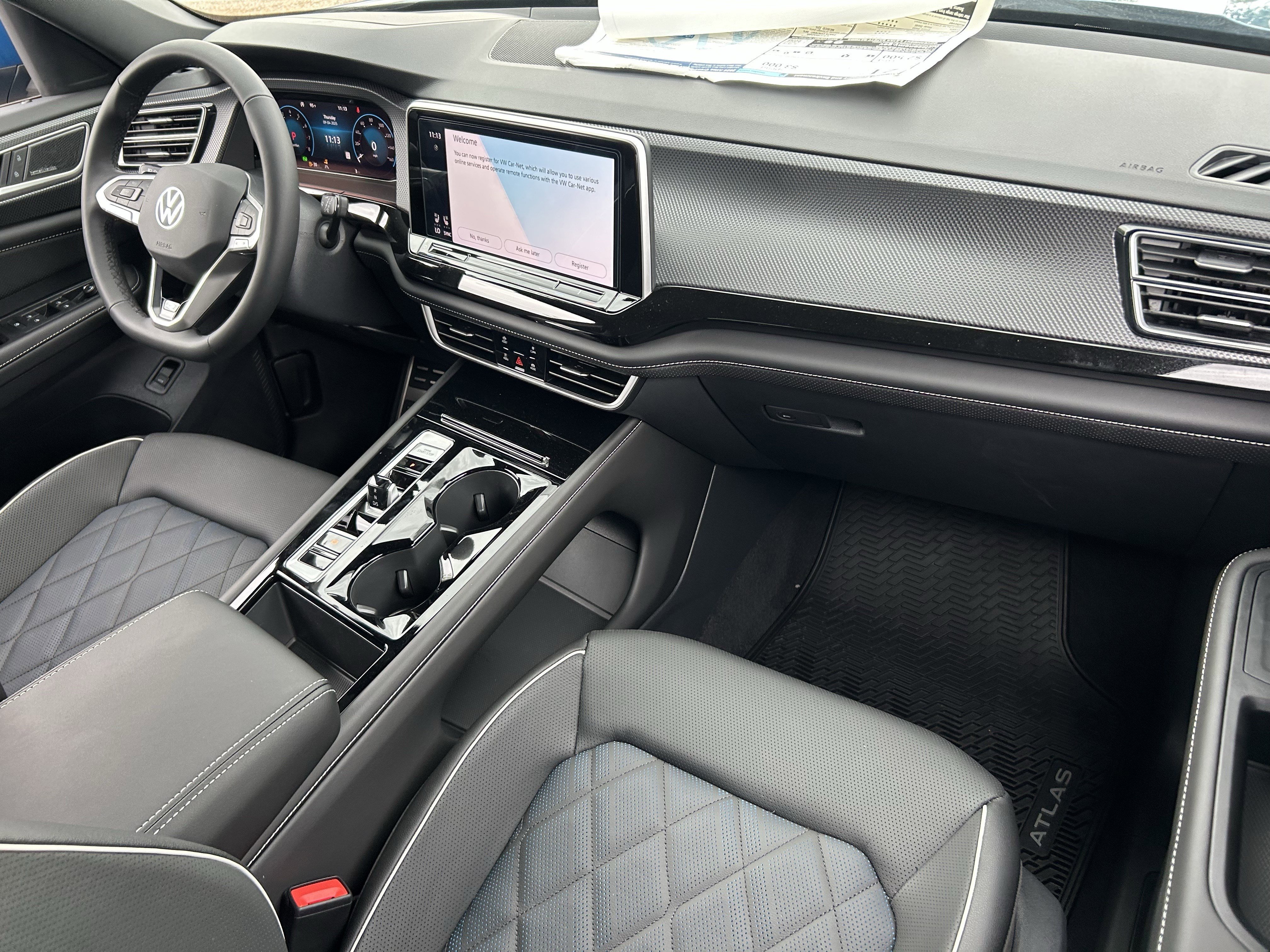 2025 Volkswagen Atlas Cross Sport SEL Premium R-LINE - Photo 8