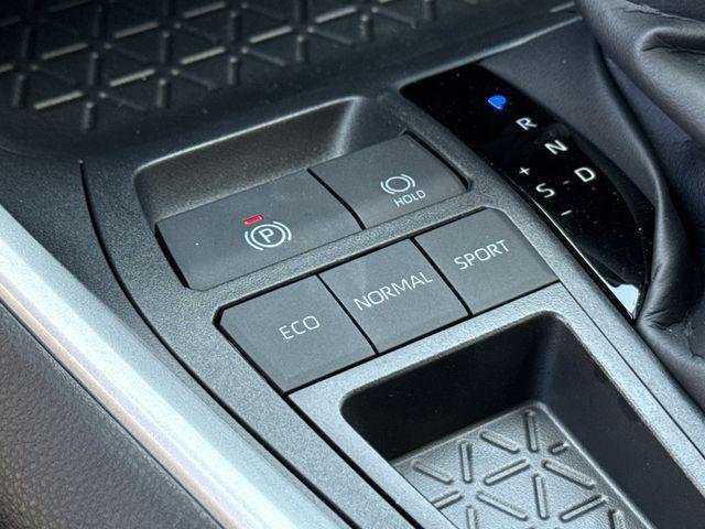 Certified Used 2025 ICE CAP Toyota  image 40