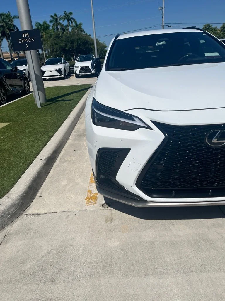 Certified Used 2022 ULTRA WHITE Lexus 350 F SPORT Handling image 6