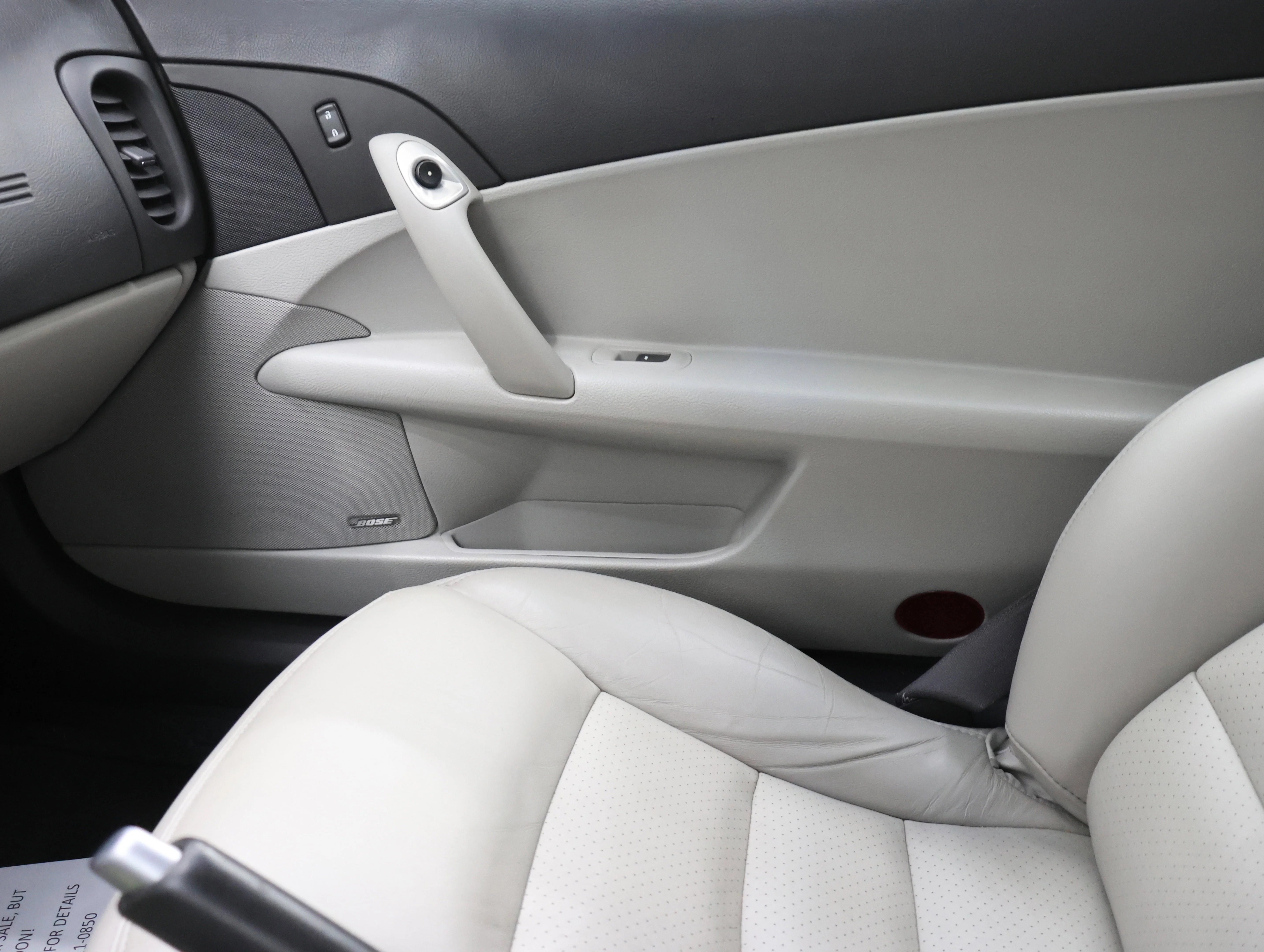 Used 2009 Blade Silver Metallic Chevrolet Base image 12