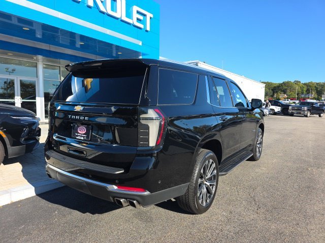 Used 2025 Black Chevrolet High Country image 7