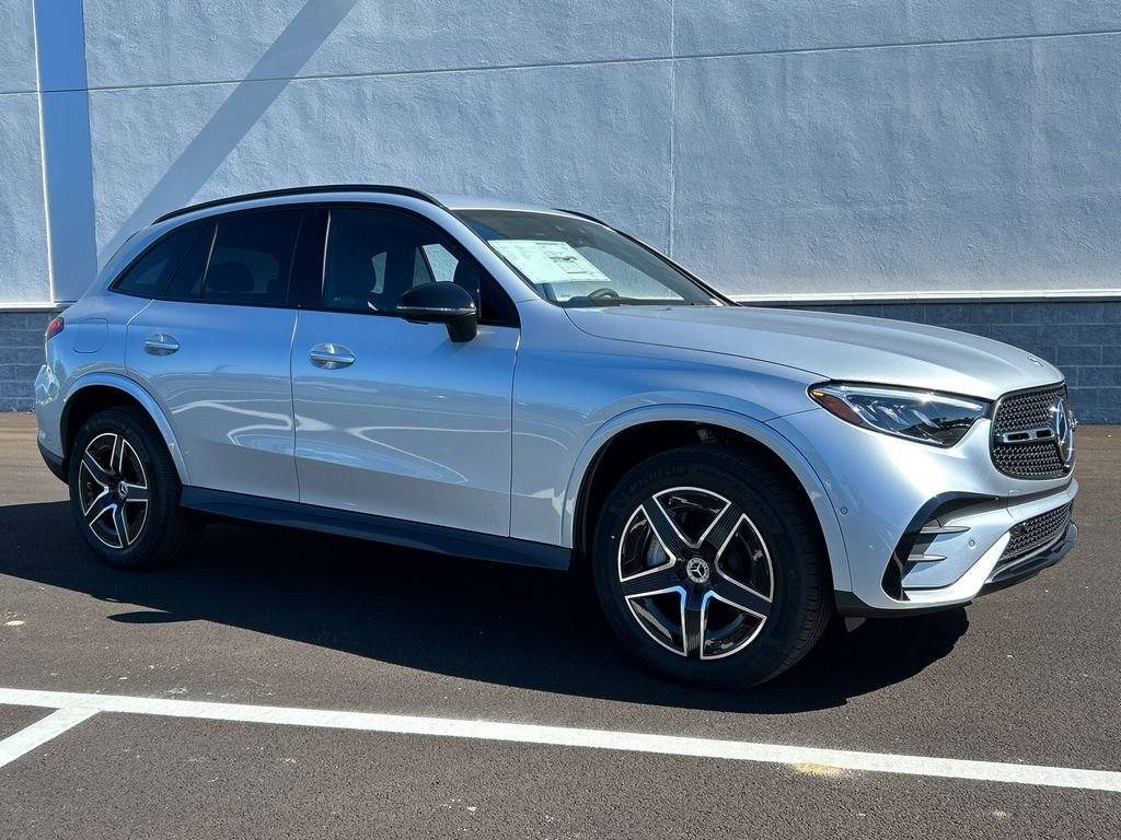 New 2026 Cirrus Silver Metallic Mercedes-Benz GLC300 image 2