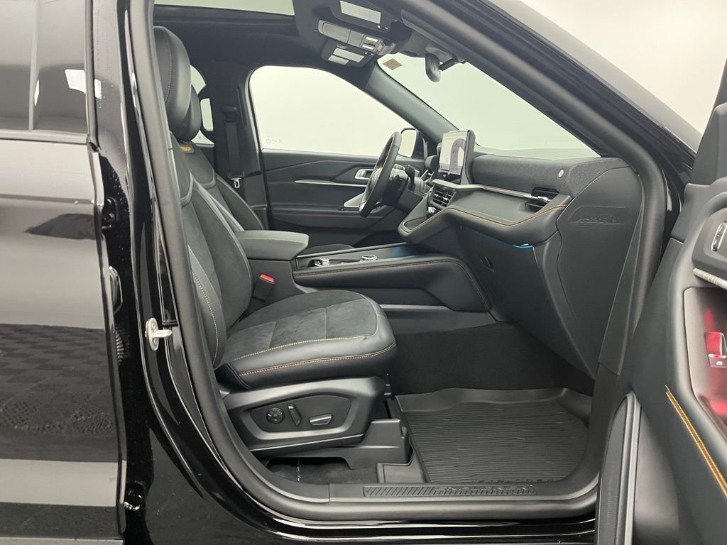 New 2026 Black Ford Tremor image 28