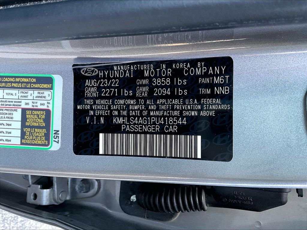 Used 2023 Silver Hyundai SEL image 33