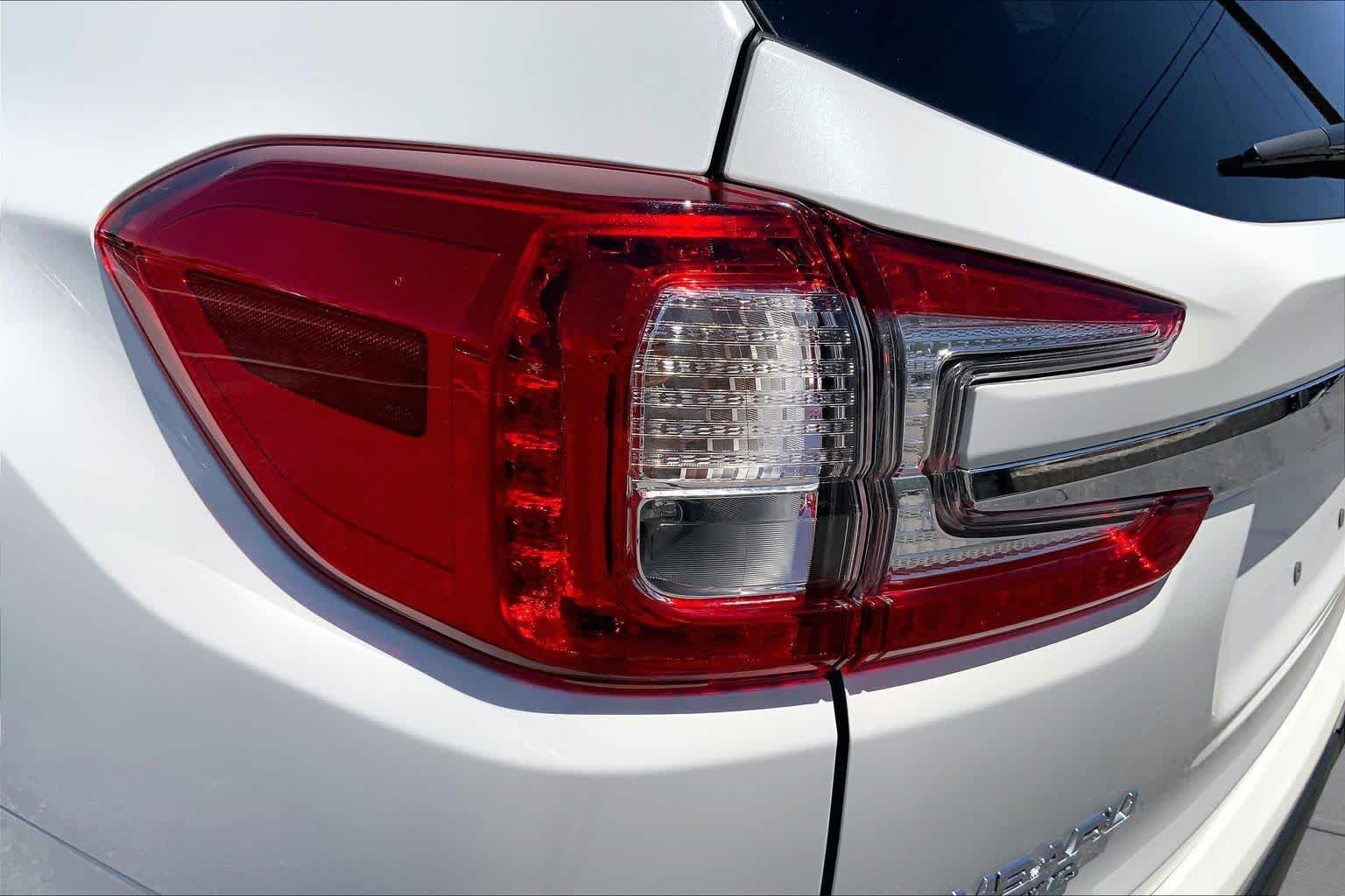 2026 Subaru Ascent Limited - Photo 26