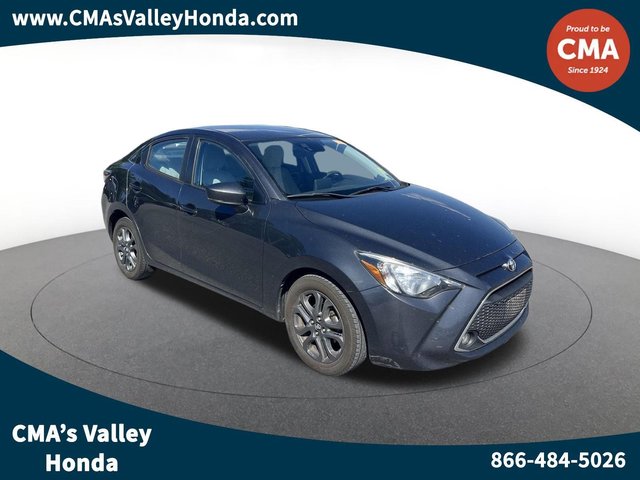 2019 Toyota Yaris Sedan LE