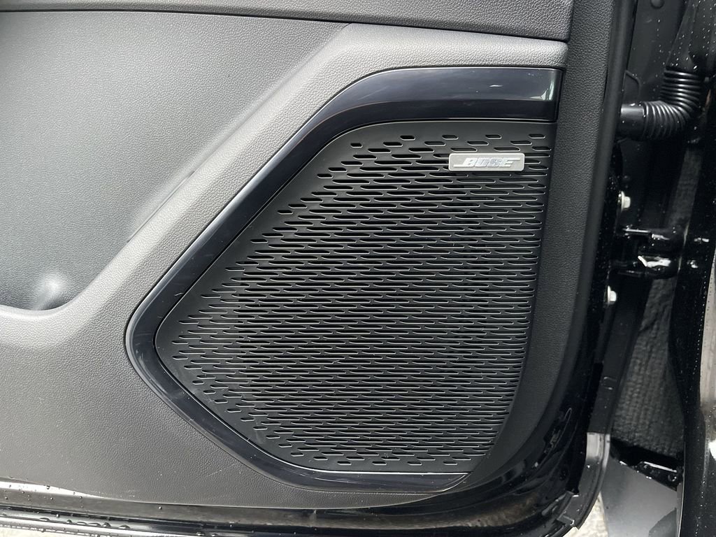 2026 GMC Acadia AT4 - Photo 24
