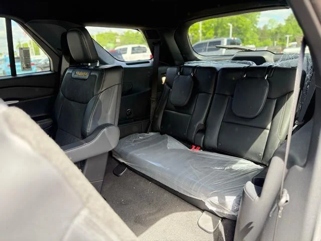 New 2026 Gray Ford Tremor image 32