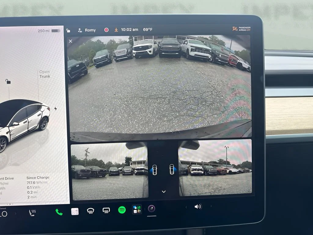 Used 2022 Black Tesla Long Range image 11