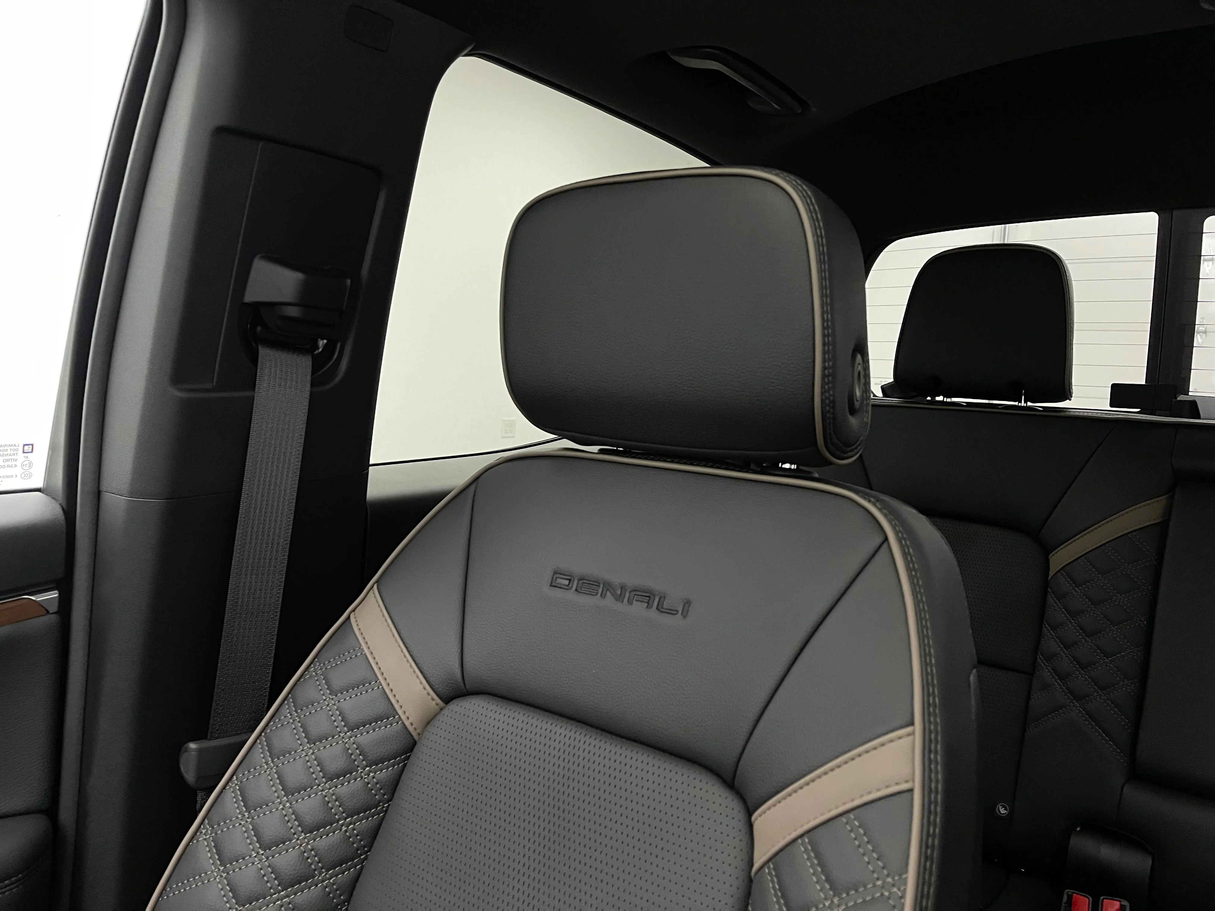 Used 2026 Summit White GMC Denali image 41