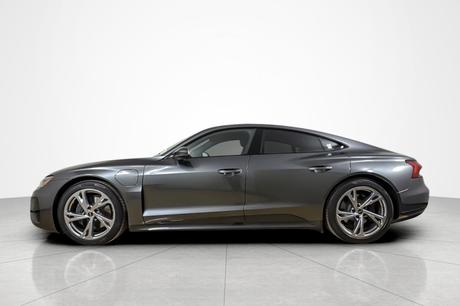 Used 2023 Daytona Gray Pearl Effect Audi Premium Plus quattro image 2