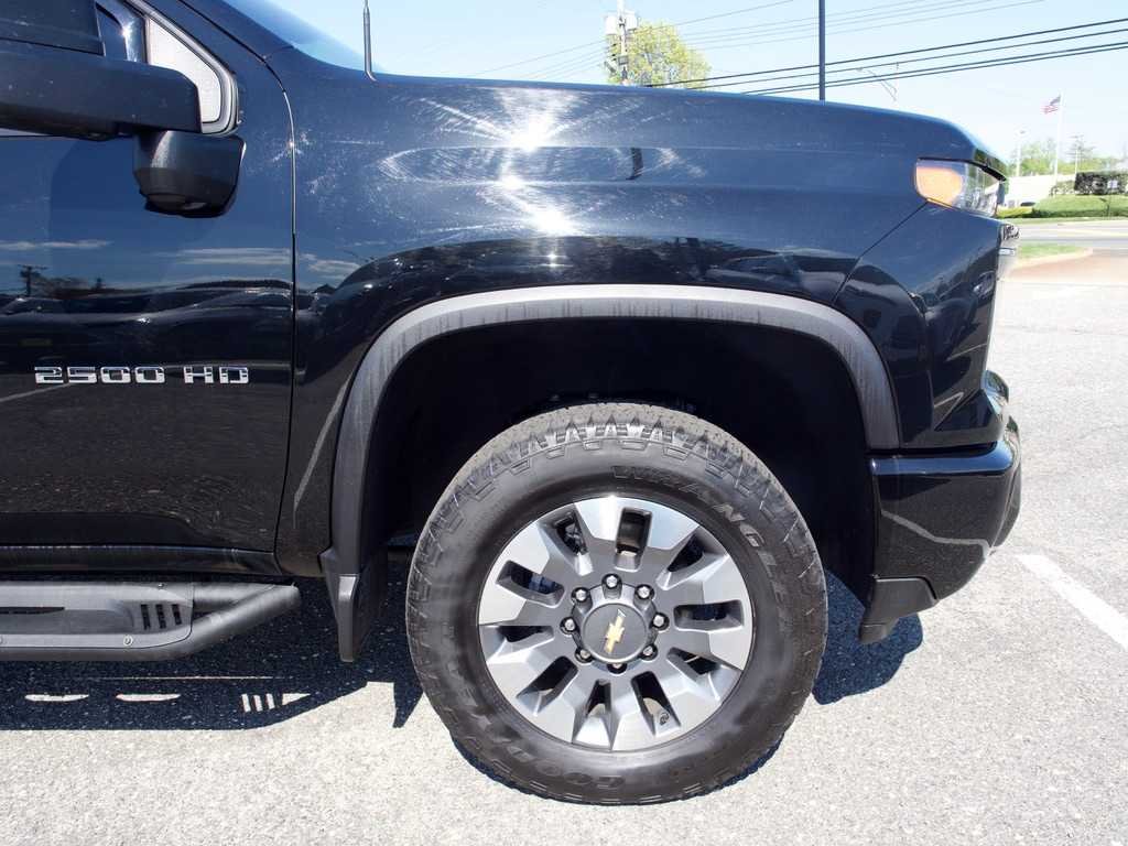 2025 Chevrolet Silverado 2500HD Custom - Photo 15