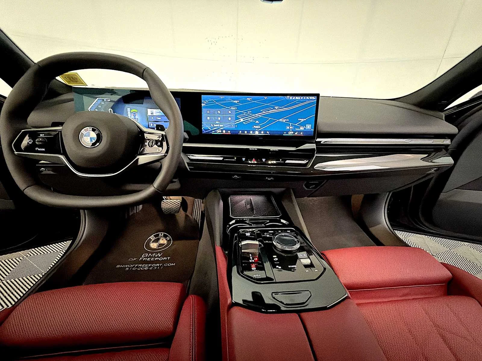 Used 2026 Black Sapphire Metallic BMW 530i xDrive image 16