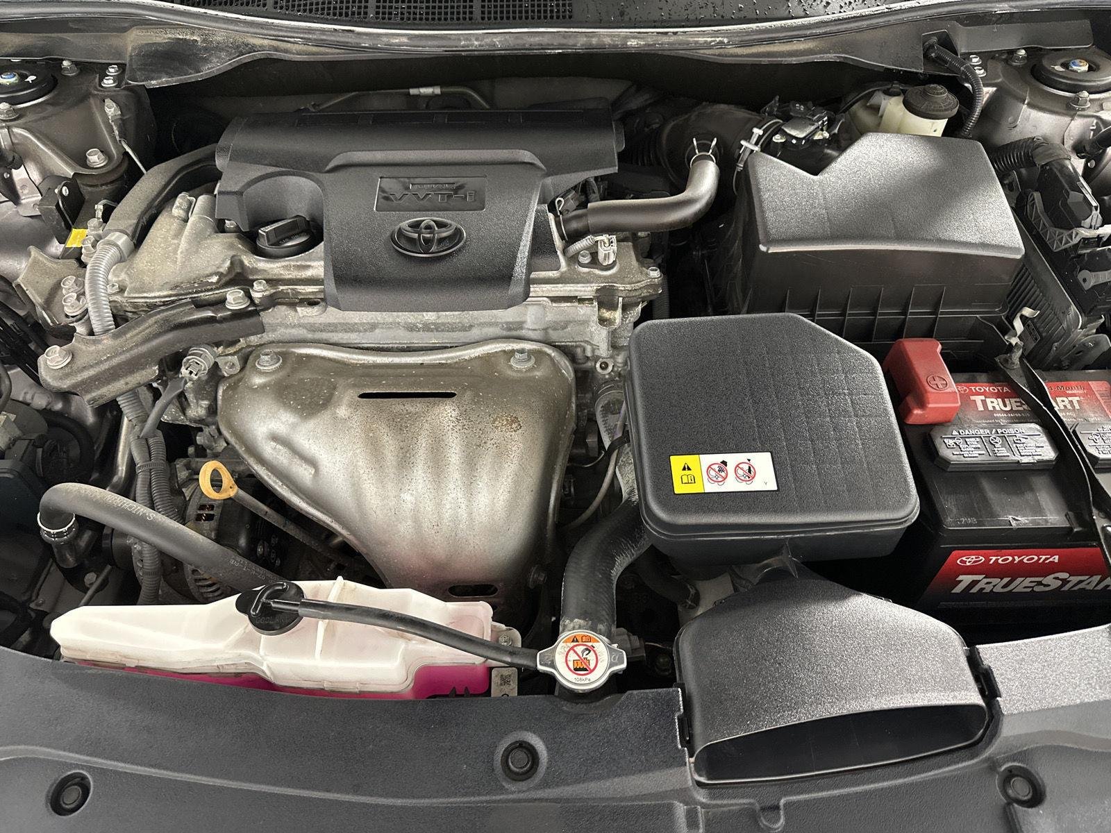 Used 2017 Predawn Gray Mica Toyota XLE image 26